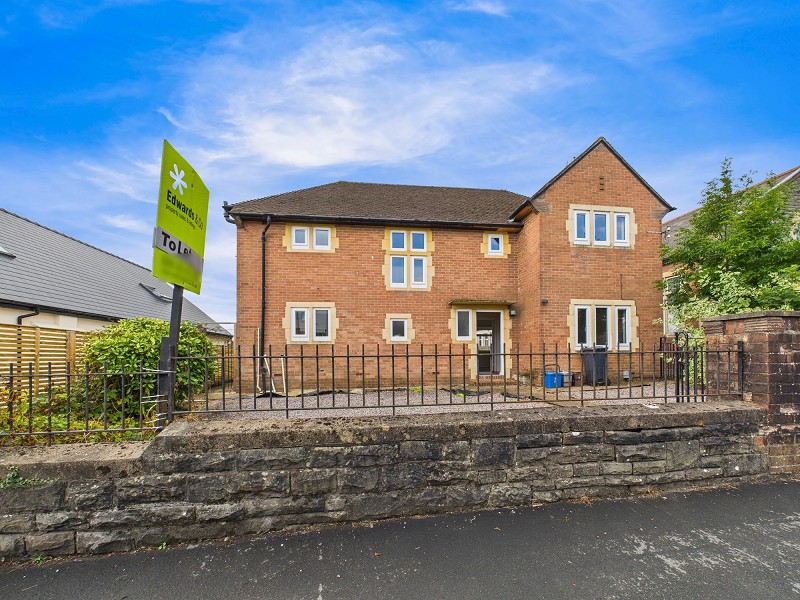 Ty'r Y Sarn Road, Rumney
